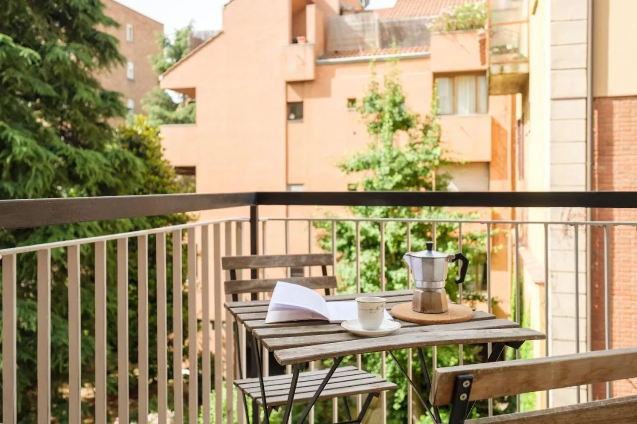 Apartment San Pietro House By Studio Vita Bologna Italy
