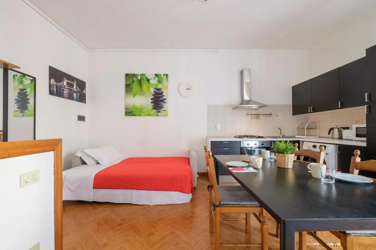 San Pietro House By Studio Vita Bologna