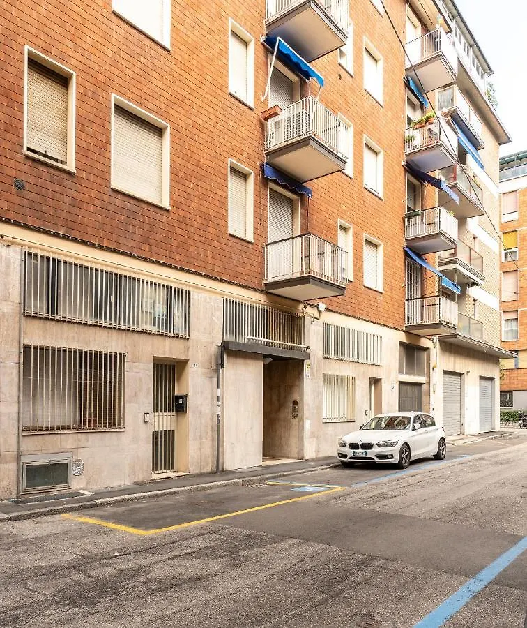 Apartment San Pietro House By Studio Vita Bologna